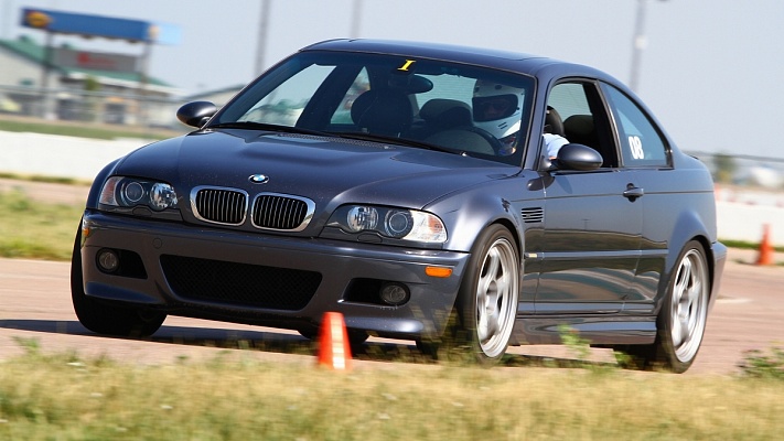 Контраварийное вождение в Пензе. Ultra Подарки. Купить уроки контраварийного вождения в Пензе. Научитесь водить машину в любых условиях! Сервис UltraPodarki.ru 8 800 505 95 30. Контраварийное вождение Пенза, контраварийное вождение, экстремальное вождение Пенза, экстремальное вождение, обучение вождению Пенза, обучение вождению, вождение Пенза, вождение,  курс вождения Пенза, курс вождения, курсы экстремальное вождения Пенза, курсы экстремального вождения, обучение в автошколе Пенза, обучение в автошколе