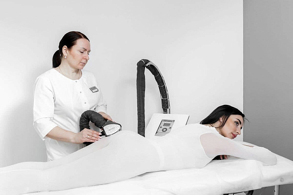 LPG массаж в Пензе. Сервис Ultra Подарки. LPG массаж в Пензе. Попробуйте LPG массаж салоне Пензы. Сервис UltraPodarki.ru 8 800 505 95 30. LPG массаж в Пензе, аппаратный массаж Пенза, моделирующий массаж Пенза, антицеллюлитный массаж Пенза цена, услуга массаж Пенза, профессиональный массаж Пенза, спа салон Пенза, массажный салон Пенза, массаж для похудения Пенза, вакуумный массаж, купить массаж Пенза