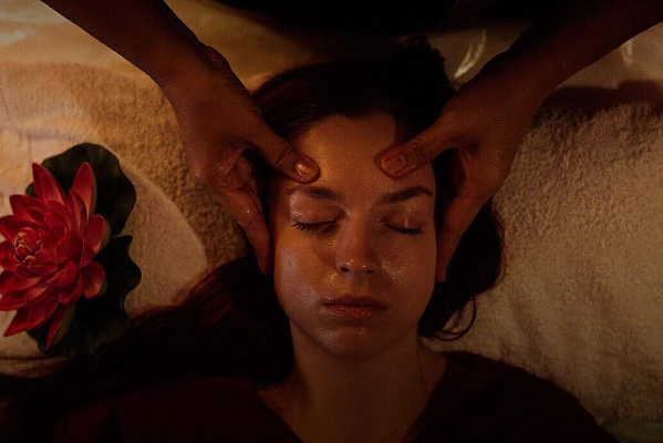 Традиционный тайский массаж в Пензе. Сервис Ultra Подарки. Традиционный тайский массаж в Пензе. Попробуйте настоящий тайский массаж в массажном салоне Пензы. Сервис UltraPodarki.ru 8 800 505 95 30. Традиционный тайский массаж Пенза, тайский массаж Пенза цена, услуга массаж Пенза, профессиональный массаж Пенза, спа салон Пенза, массажный салон Пенза, тайский массаж Пенза, традиционный тайский массаж, купить массаж Пенза