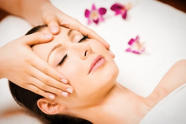 Традиционный тайский массаж в Пензе. Сервис Ultra Подарки. Традиционный тайский массаж в Пензе. Попробуйте настоящий тайский массаж в массажном салоне Пензы. Сервис UltraPodarki.ru 8 800 505 95 30. Традиционный тайский массаж Пенза, тайский массаж Пенза цена, услуга массаж Пенза, профессиональный массаж Пенза, спа салон Пенза, массажный салон Пенза, тайский массаж Пенза, традиционный тайский массаж, купить массаж Пенза