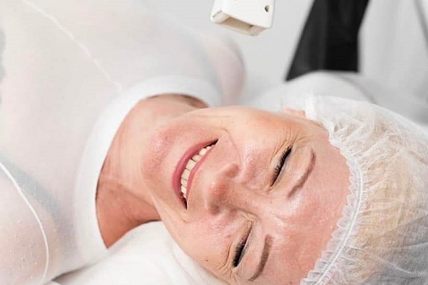 LPG массаж в Пензе. Сервис Ultra Подарки. LPG массаж в Пензе. Попробуйте LPG массаж салоне Пензы. Сервис UltraPodarki.ru 8 800 505 95 30. LPG массаж в Пензе, аппаратный массаж Пенза, моделирующий массаж Пенза, антицеллюлитный массаж Пенза цена, услуга массаж Пенза, профессиональный массаж Пенза, спа салон Пенза, массажный салон Пенза, массаж для похудения Пенза, вакуумный массаж, купить массаж Пенза