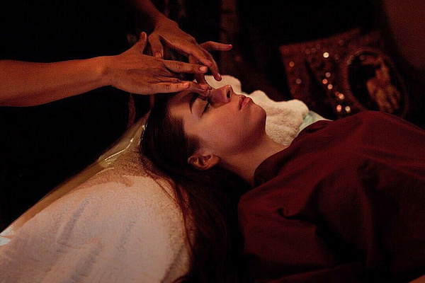 Традиционный тайский массаж в Пензе. Сервис Ultra Подарки. Традиционный тайский массаж в Пензе. Попробуйте настоящий тайский массаж в массажном салоне Пензы. Сервис UltraPodarki.ru 8 800 505 95 30. Традиционный тайский массаж Пенза, тайский массаж Пенза цена, услуга массаж Пенза, профессиональный массаж Пенза, спа салон Пенза, массажный салон Пенза, тайский массаж Пенза, традиционный тайский массаж, купить массаж Пенза