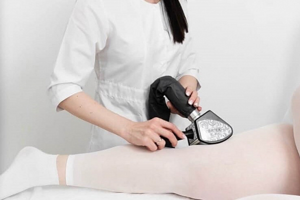 LPG массаж в Пензе. Сервис Ultra Подарки. LPG массаж в Пензе. Попробуйте LPG массаж салоне Пензы. Сервис UltraPodarki.ru 8 800 505 95 30. LPG массаж в Пензе, аппаратный массаж Пенза, моделирующий массаж Пенза, антицеллюлитный массаж Пенза цена, услуга массаж Пенза, профессиональный массаж Пенза, спа салон Пенза, массажный салон Пенза, массаж для похудения Пенза, вакуумный массаж, купить массаж Пенза