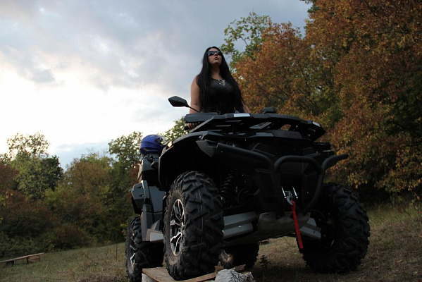 Катание на квадроциклах в Пензе. Сервис Ultra Подарки. Подарочный сертификат на катание на квадроциклах в Пензе. Закажите катание на квадроциклах недорого и наслаждайтесь активным отдыхом с друзьями. Выбирайте живописные маршруты для езды на квадроциклах. Сервис UltraPodarki.ru 8800-505-9530. Катание на квадроциклах, Прокат квадроциклов, езда на квадроцикле, прокат квадроциклов Пенза, катание на квадроциклах Пенза, Катание на квадроциклах зимой, Катание на квадроциклах летом, Сертификат на катание на квадроциклах 