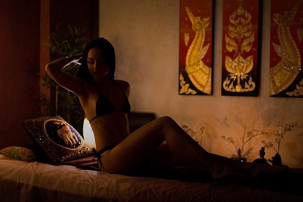 Традиционный тайский массаж в Пензе. Сервис Ultra Подарки. Традиционный тайский массаж в Пензе. Попробуйте настоящий тайский массаж в массажном салоне Пензы. Сервис UltraPodarki.ru 8 800 505 95 30. Традиционный тайский массаж Пенза, тайский массаж Пенза цена, услуга массаж Пенза, профессиональный массаж Пенза, спа салон Пенза, массажный салон Пенза, тайский массаж Пенза, традиционный тайский массаж, купить массаж Пенза