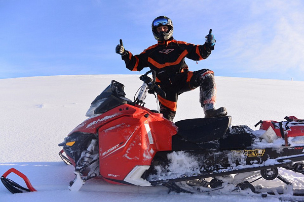 Катание на снегоходах в Пензе в подарок. Сервис Ultra Подарки
. Подарочный сертификат на катание на снегоходах в Пензе с друзьями. Закажите прокат снегоходов в подарок для мужчины по привлекательным ценам. Живописные маршруты для езды на снегоходах это отличная возможность активного отдыха. Сервис UltraPodarki.ru 8 800 505 95 30. катание на снегоходах, подарочный сертификат на катание на снегоходе, прокат снегоходов, прокат снегоходов Пенза, катание на снегоходах Пенза, езда на снегоходе