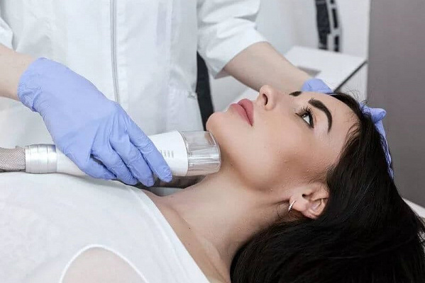 LPG массаж в Пензе. Сервис Ultra Подарки. LPG массаж в Пензе. Попробуйте LPG массаж салоне Пензы. Сервис UltraPodarki.ru 8 800 505 95 30. LPG массаж в Пензе, аппаратный массаж Пенза, моделирующий массаж Пенза, антицеллюлитный массаж Пенза цена, услуга массаж Пенза, профессиональный массаж Пенза, спа салон Пенза, массажный салон Пенза, массаж для похудения Пенза, вакуумный массаж, купить массаж Пенза