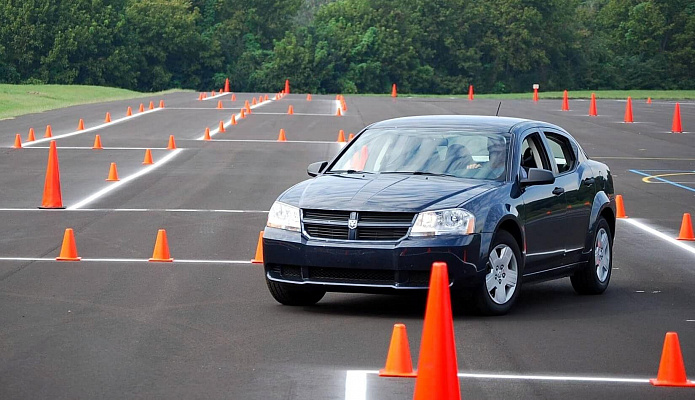 Контраварийное вождение в Пензе. Ultra Подарки. Купить уроки контраварийного вождения в Пензе. Научитесь водить машину в любых условиях! Сервис UltraPodarki.ru 8 800 505 95 30. Контраварийное вождение Пенза, контраварийное вождение, экстремальное вождение Пенза, экстремальное вождение, обучение вождению Пенза, обучение вождению, вождение Пенза, вождение,  курс вождения Пенза, курс вождения, курсы экстремальное вождения Пенза, курсы экстремального вождения, обучение в автошколе Пенза, обучение в автошколе