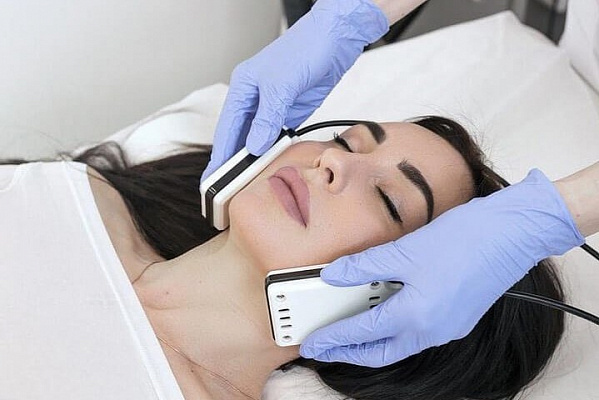 LPG массаж в Пензе. Сервис Ultra Подарки. LPG массаж в Пензе. Попробуйте LPG массаж салоне Пензы. Сервис UltraPodarki.ru 8 800 505 95 30. LPG массаж в Пензе, аппаратный массаж Пенза, моделирующий массаж Пенза, антицеллюлитный массаж Пенза цена, услуга массаж Пенза, профессиональный массаж Пенза, спа салон Пенза, массажный салон Пенза, массаж для похудения Пенза, вакуумный массаж, купить массаж Пенза