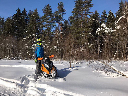 Катание на снегоходах в Пензе в подарок. Сервис Ultra Подарки
. Подарочный сертификат на катание на снегоходах в Пензе с друзьями. Закажите прокат снегоходов в подарок для мужчины по привлекательным ценам. Живописные маршруты для езды на снегоходах это отличная возможность активного отдыха. Сервис UltraPodarki.ru 8 800 505 95 30. катание на снегоходах, подарочный сертификат на катание на снегоходе, прокат снегоходов, прокат снегоходов Пенза, катание на снегоходах Пенза, езда на снегоходе
