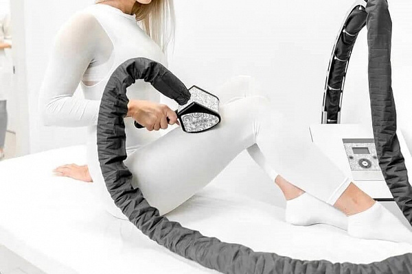 LPG массаж в Пензе. Сервис Ultra Подарки. LPG массаж в Пензе. Попробуйте LPG массаж салоне Пензы. Сервис UltraPodarki.ru 8 800 505 95 30. LPG массаж в Пензе, аппаратный массаж Пенза, моделирующий массаж Пенза, антицеллюлитный массаж Пенза цена, услуга массаж Пенза, профессиональный массаж Пенза, спа салон Пенза, массажный салон Пенза, массаж для похудения Пенза, вакуумный массаж, купить массаж Пенза